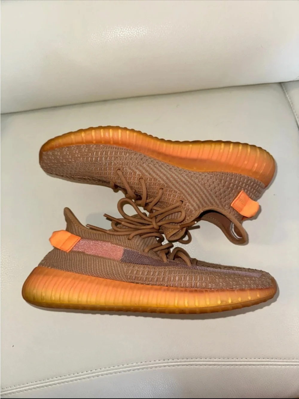 YEEZY BOOST 350 V2 KNIT SNEAKERS